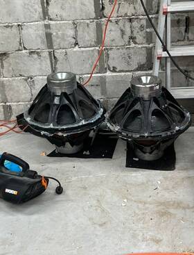 21ipal B&c Speakers And 21 Inch 5000w Powersoft Woofer