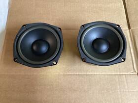 Gw-204 Gold & Wood Gw-204/4s Goldwood Pair 4 Inch Shielded Poly Woofer Ohm. Good Working Condition