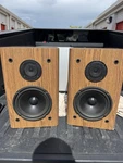 Vintage Speakers Klh 1000 Series Model AV3000 Sounds Great 140W/8 Ohms. Fixed Price $169.00.