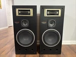 Kenwood Speakers Model JL-700W 3-WAY 10" Woofer. Fixed Price $440.00.
