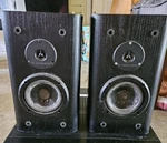 Infinity RS1001 Bookshelf Speakers For Parts. Fixed Price $50.00.