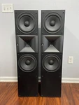 Jbl HLS820 Speakers. Fixed Price $425.00.