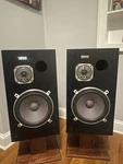 Yamaha NS-500 2-WAY Bookshelf Speakers.nice. Fixed Price $699.00.