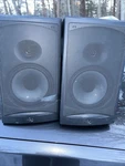 Matched Pair Of Infinity Reference 2000.3 Bookshelf Speakers. Fixed Price $95.00.