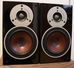 Dali Zensor 1 Bookshelf Speakers Pair Light Walnut Color Used. Fixed Price $292.77.