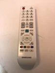 Genuine Samsung BN59-00885A Remote HLR6167W LA26R71BBL/XTL LN19B361C5D. Fixed Price $8.87.