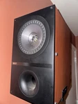 Kef Q300 Pair Speakers 2-WAY Bookshelf Type Bass Reflex System 52HZ-28KHZ. Fixed Price $500.00.