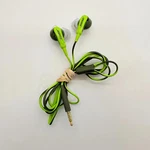 Bose Soundsport In-ear Wired Headphones Apple Controls Mic Energy Green Rare. Fixed Price $39.99.