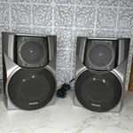 Aiwa Model SX-WNA555 System Bookshelf Set Pair. Fixed Price $50.99.